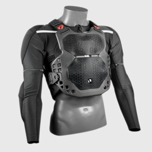 RXR Rpro mx air cushion chest protector on body